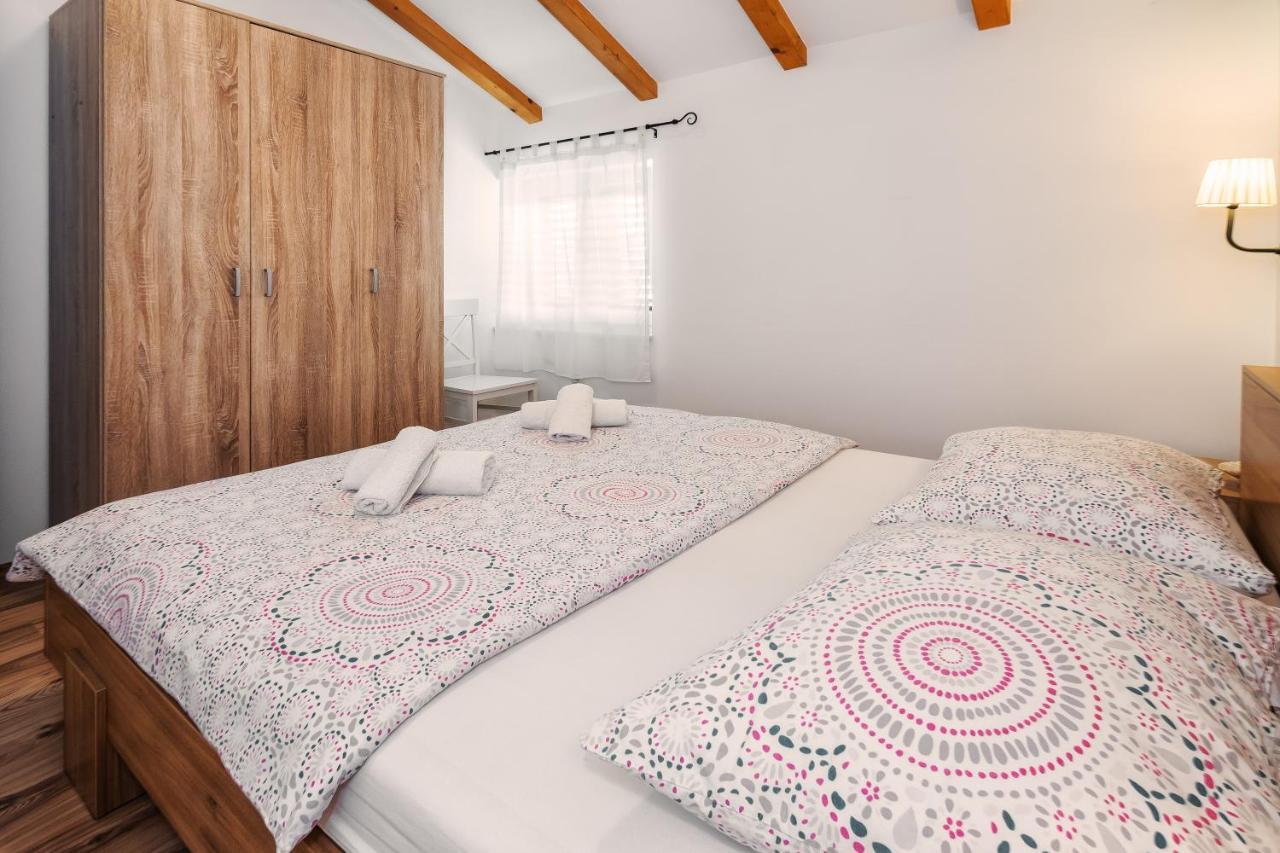 Sunny Apartments Стобрек Экстерьер фото