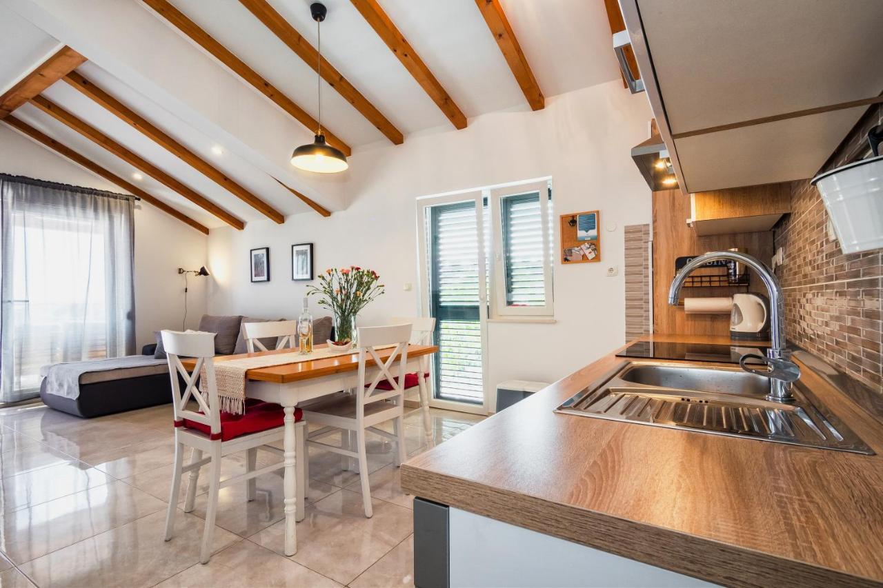Sunny Apartments Стобрек Экстерьер фото
