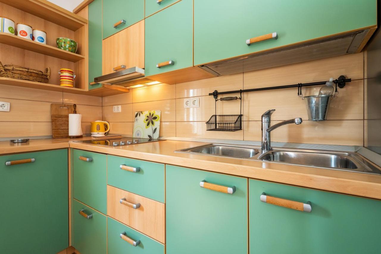 Sunny Apartments Стобрек Экстерьер фото