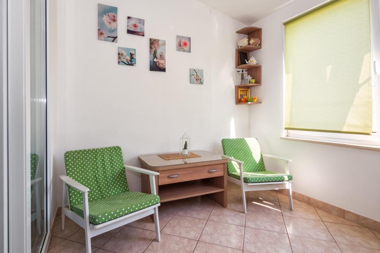 Sunny Apartments Стобрек Экстерьер фото