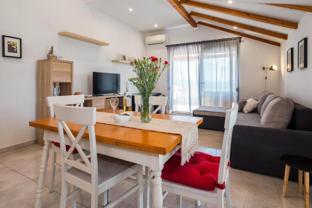 Sunny Apartments Стобрек Экстерьер фото
