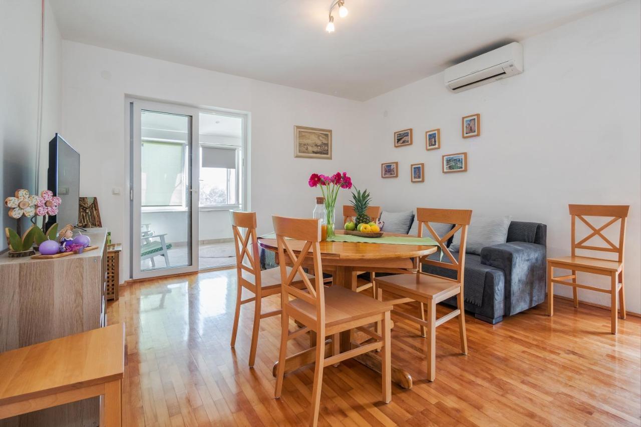 Sunny Apartments Стобрек Экстерьер фото