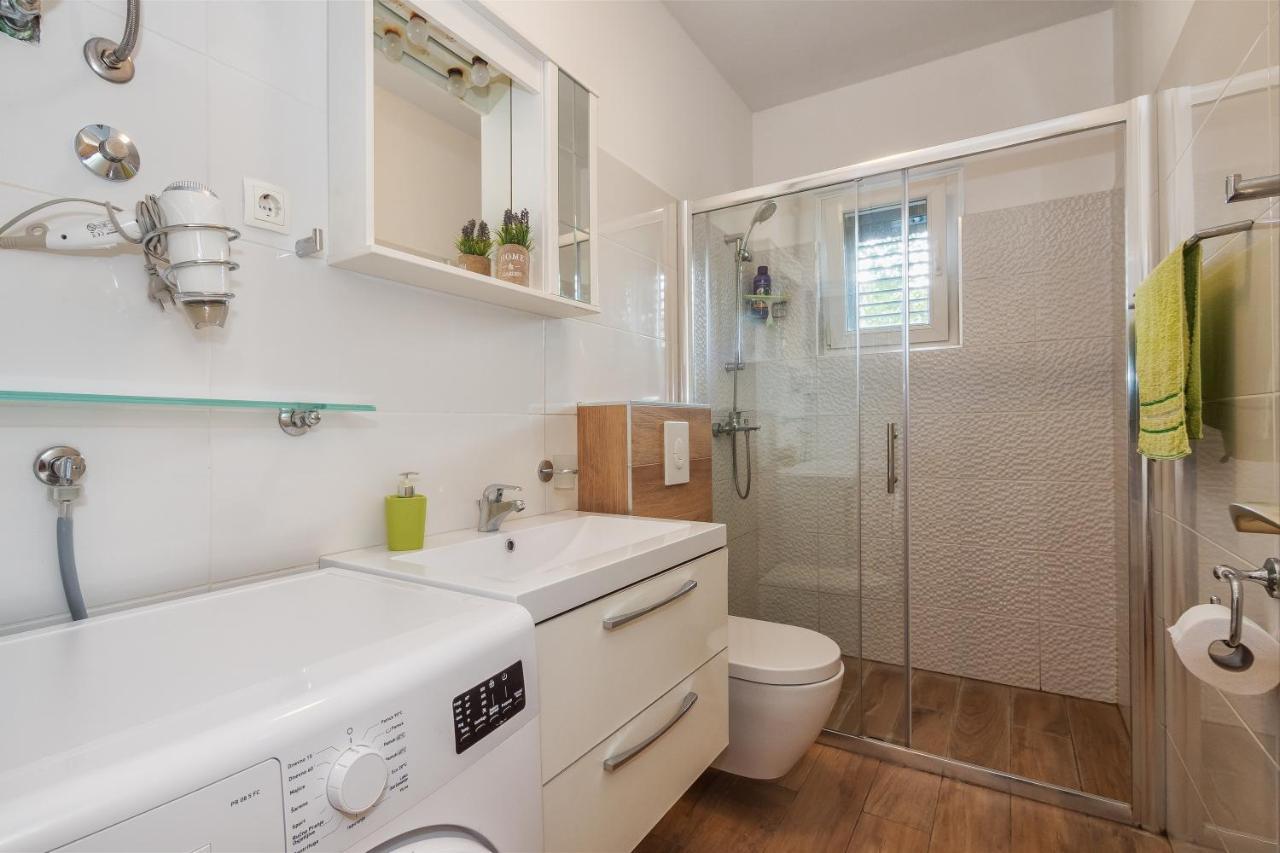 Sunny Apartments Стобрек Экстерьер фото